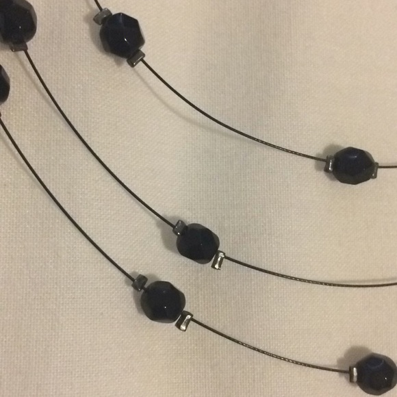 Tri-Layer Formal Bead and Wire Necklace - Picture 2 of 3